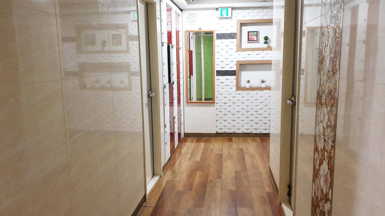 Hotel Living Castle Seoul Exterior foto